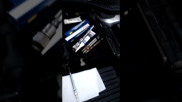 Замена свечей накаливания Шкода Октавия 1.6 L TDI 2017 ??