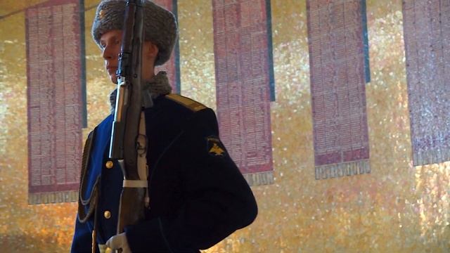Смена Почётного Караула в Пантеоне Славы Мамаев Курган, Волгоград, 19 марта 2023 года, 17:00 часов смотреть онлайн
