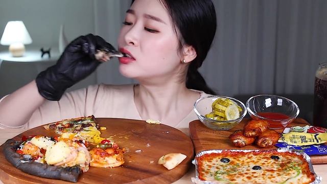 피자플래넷 만수르피자, 풀소유피자, 갈퐁스피자 ? 우주의 맛! 피자 버팔로윙 오븐스파게티까지 | 3 FLAVORS PIZZA ⭐️ CHICKEN & SPAGHETTI MUKBAN