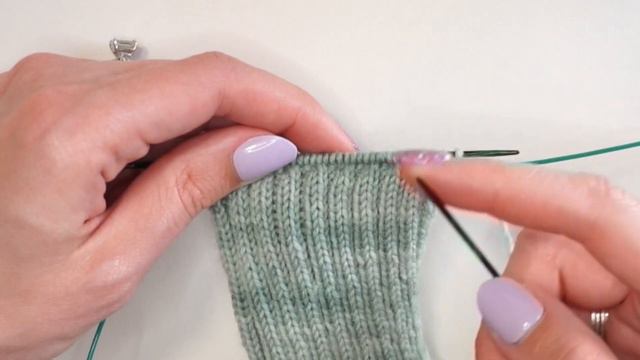 Step-By-Step Sock Magic Loop Knitting Tutorial | Cable Knit Socks | Knitting House Square смотреть онлайн