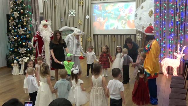 17.12.19: Новогодний утренник в Созвездие смотреть онлайн