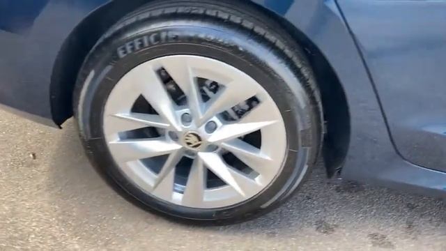 Skoda OCTAVIA 1.5 TSI SE L