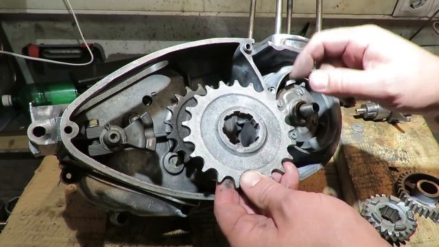 Как собрать и отрегулировать КПП ИЖ Юпитер без опыта коробку передач картер регулировочные шайбы смотреть онлайн