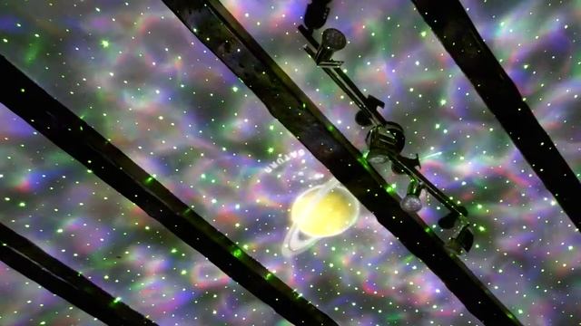 POOPHUNS Planet Star Projector Night Light смотреть онлайн