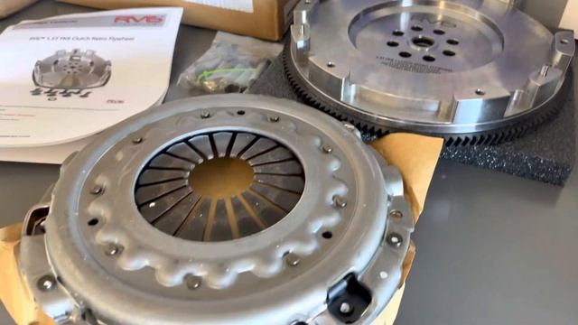 Rv6 Type R retro fit flywheel and clutch 1.5t #hondacivic смотреть онлайн