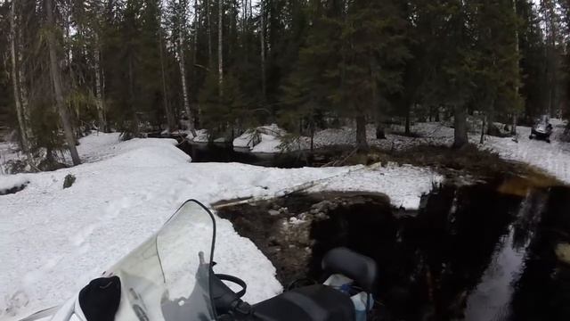 На зимнюю рыбалку весной. НА СНЕГОХОДЕ ПО ВОДЕ. Через болота, леса, ручьи. смотреть онлайн