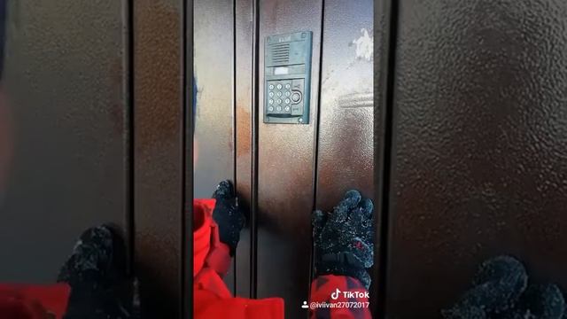 Мы команда 228 мы сноги... смотреть онлайн