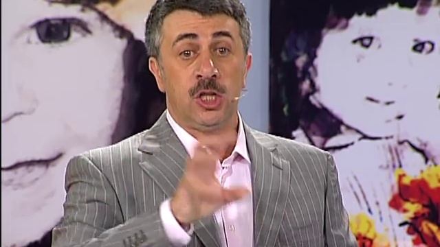 Когда нужно давать жаропонижающие в свечах? - Доктор Комаровский смотреть онлайн