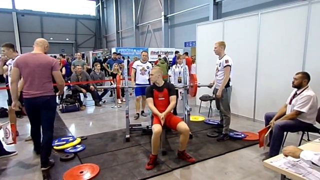 127,5 кг. Мировой рекорд по жиму лежа RAW среди юношей 14-16 лет, в/к 75 кг. NPA смотреть онлайн