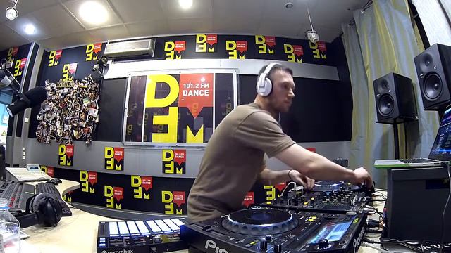 Bassland Show @ DFM (07.03.2018) - UK + Spinach + Peninsula смотреть онлайн