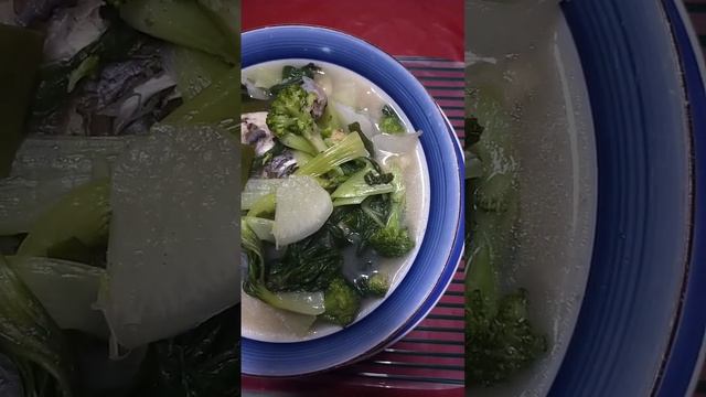 Tinulang Salmon Head With Korean Radish  Bokchoy Broccoli ?