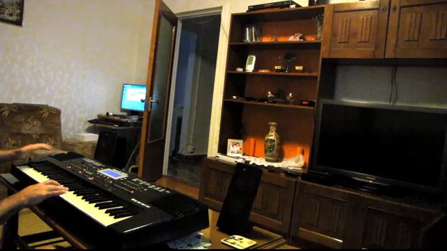 Roland E-300 Dj смотреть онлайн