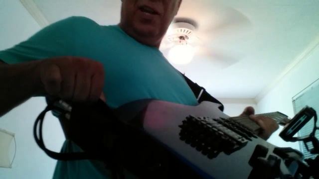 Guitar iphone mount смотреть онлайн