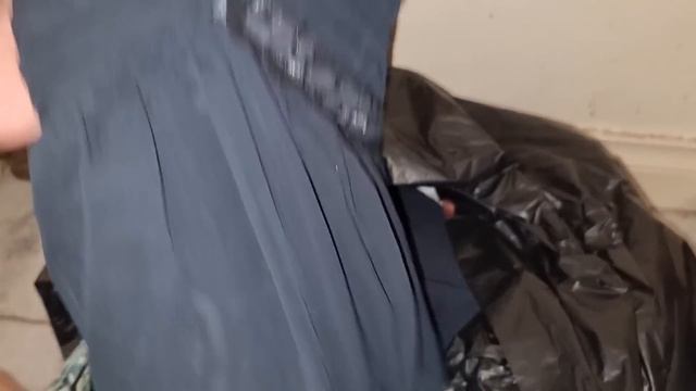 Нашла на свалке в Австралии и загрузила машину ! Элла Австралия смотреть онлайн