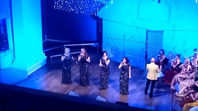 Э.Колмановский- Л.Дербенев «Ты говоришь мне о любви» («Одна снежинка... ). Исп. Атрохова Ольга. смотреть онлайн