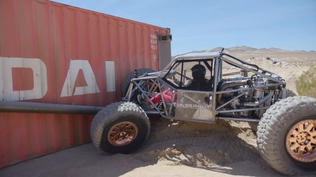 MOON BUGGY: Turbo Ecotec Single-Seat Rear-Steer Rock Crawler | EP7 смотреть онлайн