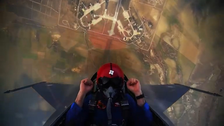 Взлет на высоту 4500 метров за 45 секунд смотреть онлайн