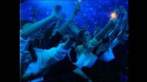 Phil Collins - Another Day In Paradise (Live And Loose in Paris)