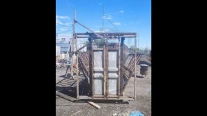 Станок для фиксации лошадей - раскол своими руками