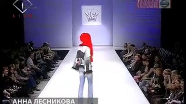 потрясающий головной убор смотреть онлайн