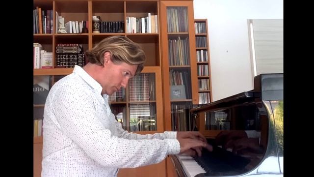 Chopin Mazurka Opus 7 No.4 - Hervé N'Kaoua смотреть онлайн