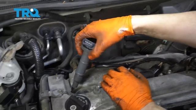 How to Replace Ignition Coils 2002-06 Toyota Camry смотреть онлайн