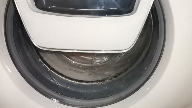 Samsung VERY UNBALANCED SPIN смотреть онлайн