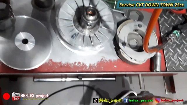 SERVISE CVT KYMCO DOWNTOWN 250i [ Matik Sultan ] смотреть онлайн