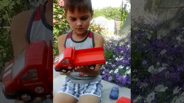 Форд Мустанг в пожарной машине?! смотреть онлайн