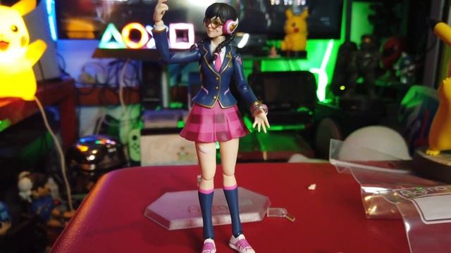? Unboxing : La figurine Figma D.Va Academy Skin (Hana Song en tenue d'écolière coréenne) смотреть онлайн