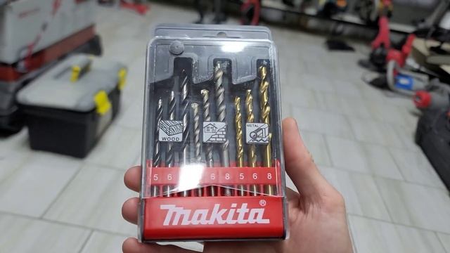 Набор инструментов болгарка ушм Makita GA5030 Дрель Makita HP1631 смотреть онлайн