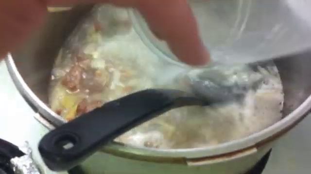 Easy Batchoy (Filipino Pork Noodle Soup) Recipe || FILIPINO COOKING W/JOE