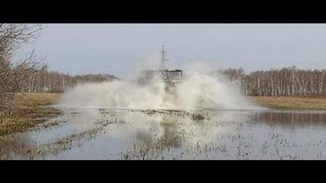 СКРЕСТИЛИ армейский ГАЗ 66 с БУХАНКОЙ и УАЗОМ смотреть онлайн