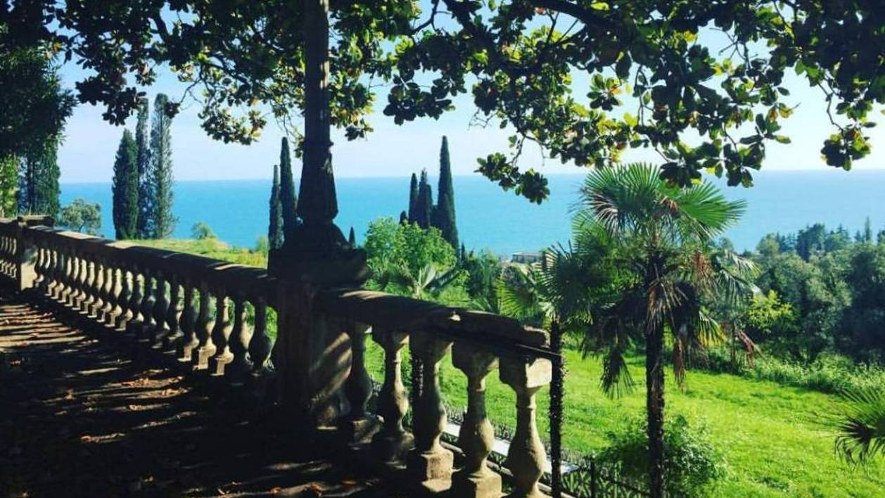 О людях и не только.