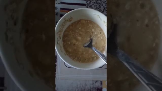 БАНАНОВЫЕ ОЛАДЬИ | ПЕРВОЕ ВИДЕО смотреть онлайн