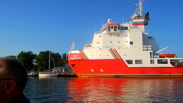 Калининград.Водная Экскурсия. смотреть онлайн