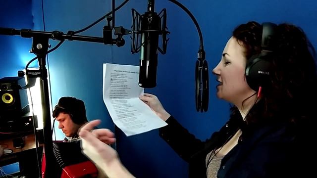 Баян Roland FR 8 X Ищу тебя Александр Зацепин, слова-Леонид Дербенев смотреть онлайн