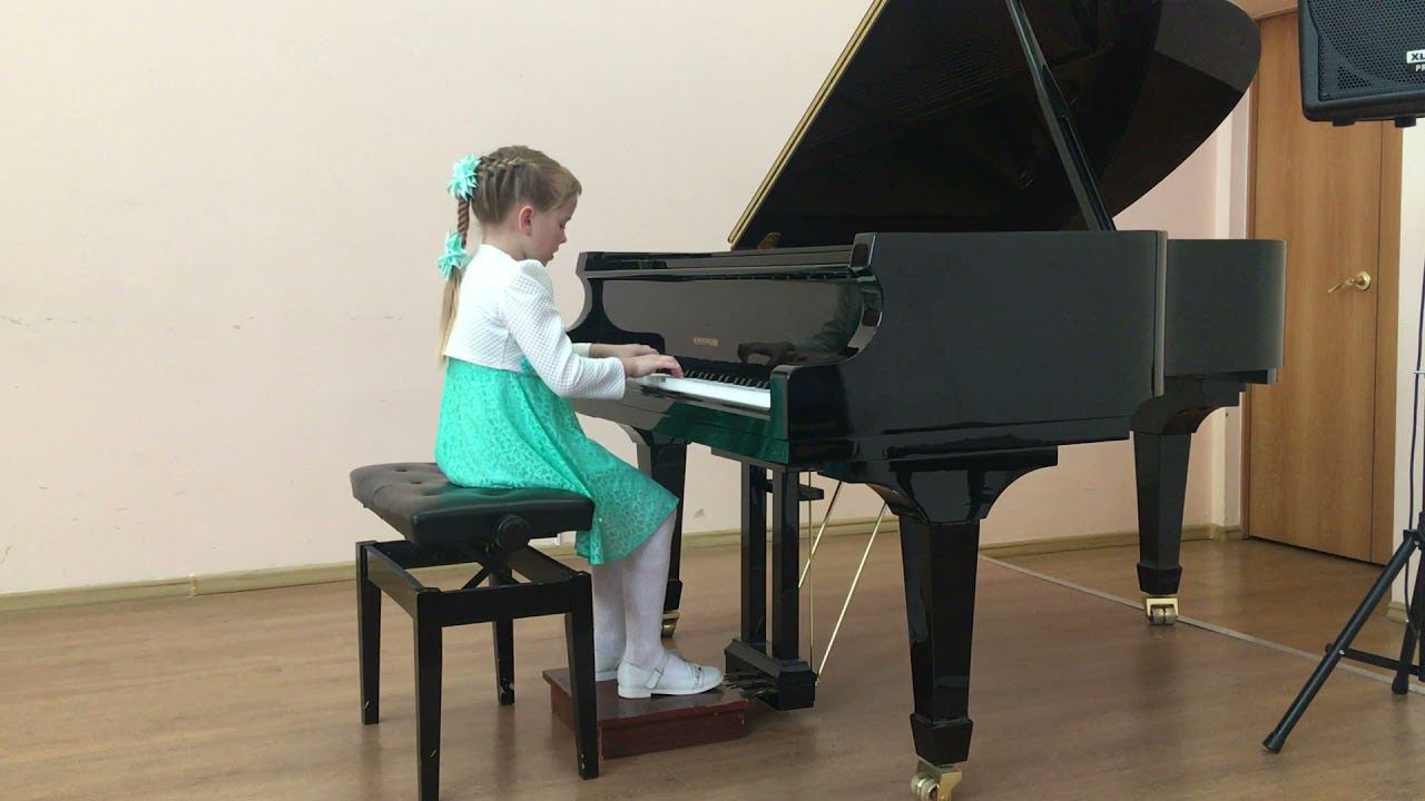Колесникова Алина, 1 класс, Королькова-Вариации на тему Р.Н.П.Ехал казак за Дунай,Кабалевский-Вальс. смотреть онлайн