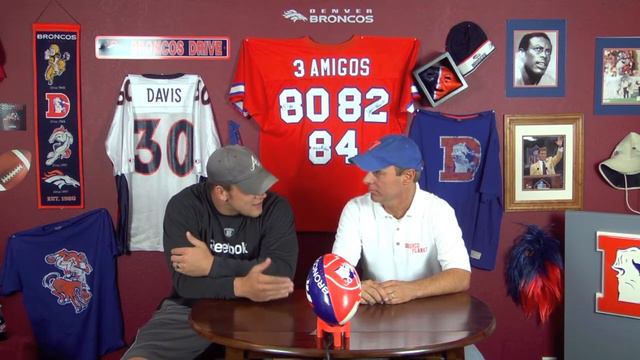 Spencer Larsen Talks NFL Football, Big Hits, and Heroes смотреть онлайн