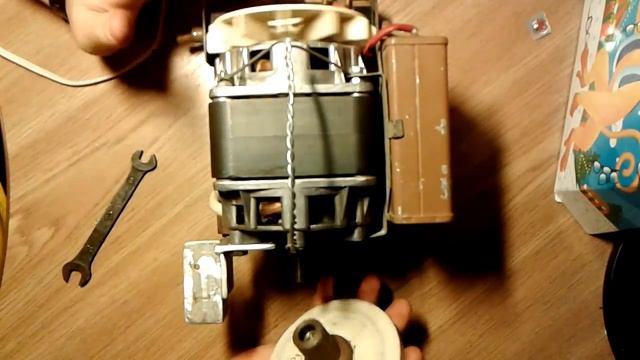 Наждак самодельный-маленький,бесшумный,квартирный смотреть онлайн