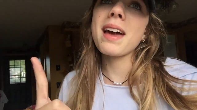 WHAT HAPPEN TO MY HERMIT CRABS?! GUINEA PIGS, UPDATES AND MORE!! VLOG смотреть онлайн