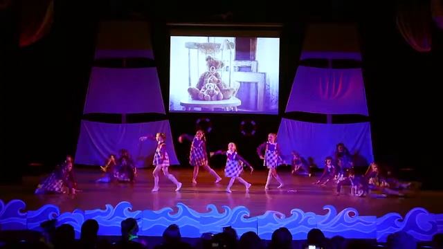 Рваный кед Хитрый смотреть онлайн