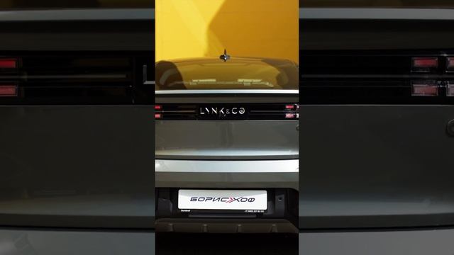 Этот очень крутой кроссовер! Объясняем почему: посмотрите обзор Lynk & Co 05 по ссылке в закрепе? смотреть онлайн