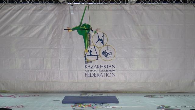 Yessentemirova Tomiris (Air Sport, Karaganda, Kazakhstan) смотреть онлайн
