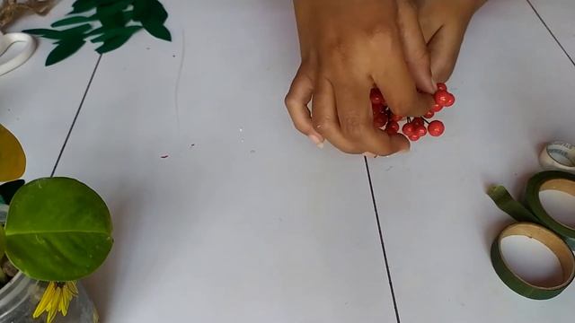 Skimmia japonica diy video ||Thermocol ball flower ||Thermocol ball crafts ||Easy crafts at home ☘️ смотреть онлайн