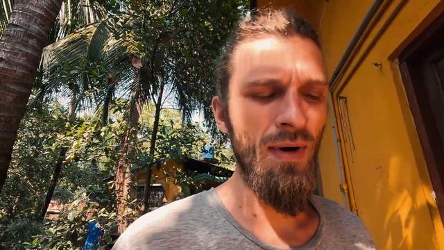 В поисках турника на пляже | Немного подарков для детей | Преддверие 2023 Гоа смотреть онлайн
