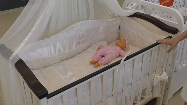 Какие виды КАЧАНИЯ кроватки лучше? Механизмы качания кроватки для новорожденного. Что выбрать ? смотреть онлайн
