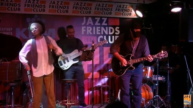 Elizabeth Allai & The Southern Comfort - "This Little Light Of Mine" (Trad.) смотреть онлайн