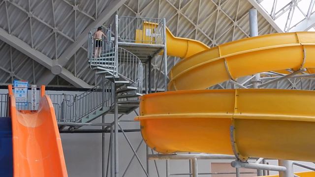 Крытый аквапарк в Горки-Город смотреть онлайн