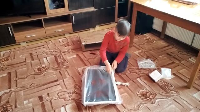 Распаковка телевизора YUNO смотреть онлайн